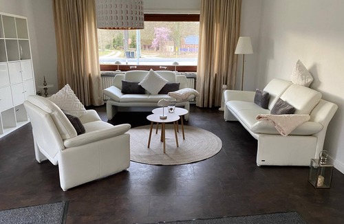 Dannenberg House | Frieda's happiness, just switch off