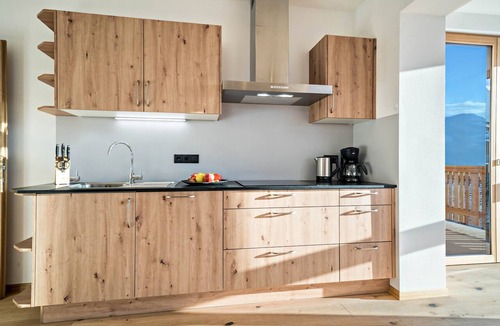Andriano Apartment | Friendly Apartment "Eiche im Nockerhof" with Mountain View, Wi-Fi & Terrace