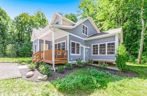Lakeside House | Friendly Farms