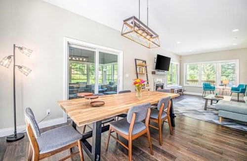 Lakeside House | Friendly Farms