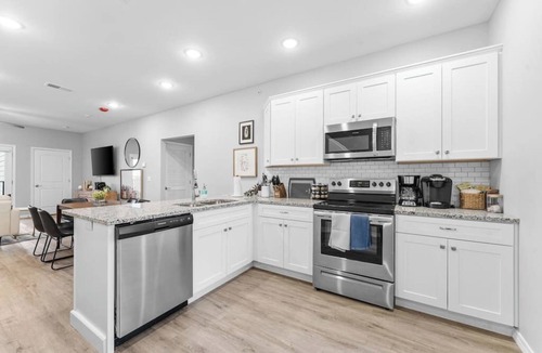 Branson Condo | From Stage to Sofa – 4BR, 3 BA Concert Getaway