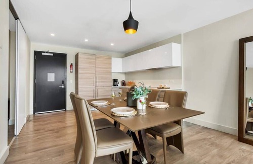 Hollywood Apartment | Front Bay View Terrace | Amazing Pool
