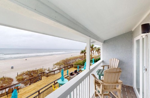 Panama City Beach Apartment | Front Beach Retreat A2