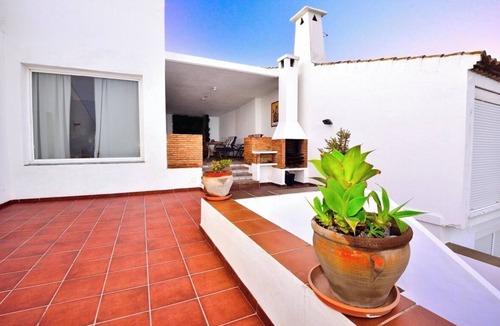 Buenas Noches Villa | Front line beach villa in Bahia Dorada, Estepona, Costa del Sol.