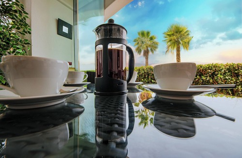 Roldan House | Front line views over the golf course
