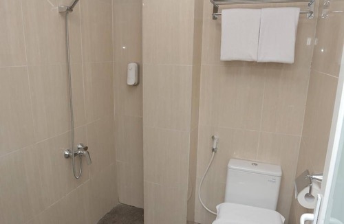 Malang Hotel | Front One Budget Malang