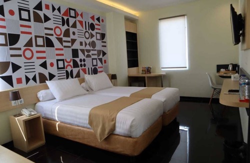Ngasem Hotel | Front One Inn Kediri