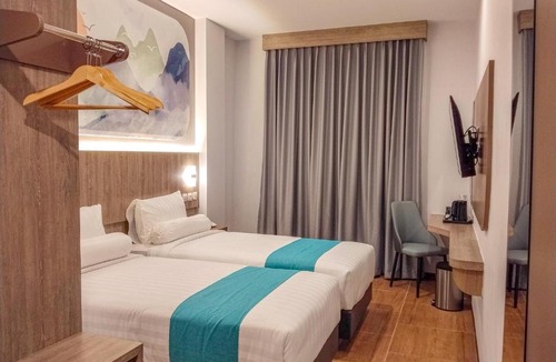 Solo City Centre Hotel | Front One Luxe Hotel Solo
