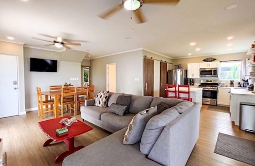 Playa Hermosa House | Front Row Beachfront Luxury House Sleeps 14 Playa Hermosa de Jaco
