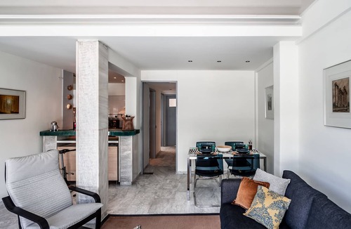Makrigianni Apartment | Front-row Parthenon view, Acropolis Museum - Peripatos apartment