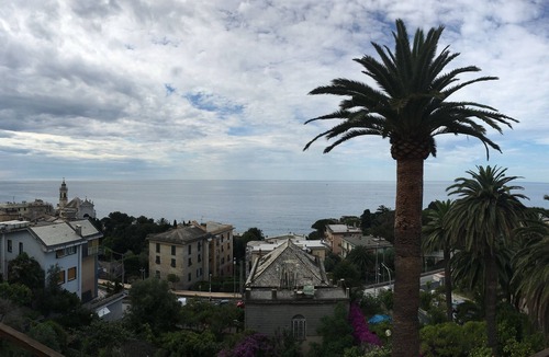 Bogliasco Apartment | Front Sea Charming House. Private Garden and BBQ