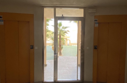 Mil Palmeras Apartment | Frontbeach Studio FREE POOL/WIFI couples spot