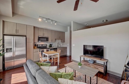 Loring Heights Apartment | FRONTDESK | 1 BR in Atlantic Station
