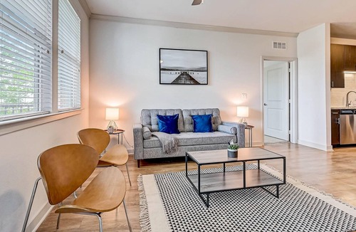 Golden Glades - The Woods Apartment | Frontdesk | 2 BR Apt near Neptune Beach