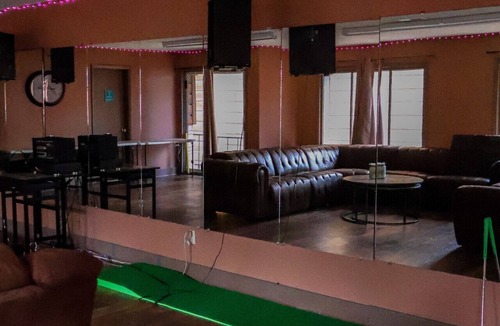 Waynesboro Hotel | Frontier Hideaway Room 32