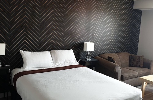 Coronation Hotel | Frontier Hotel