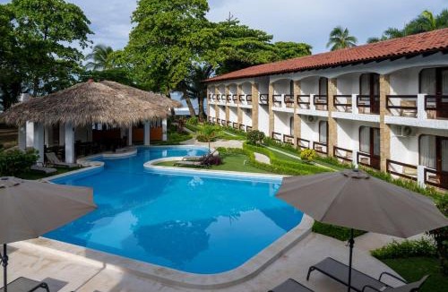 Playa Hermosa Hotel | Fuego del Sol Beachfront Hotel
