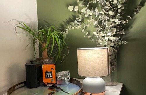 Munster Apartment | Fulham studio flat