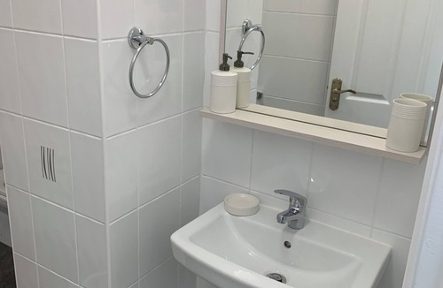 Ramsbottom Apartment | Full Apartment, Clean and Spacious in a great location