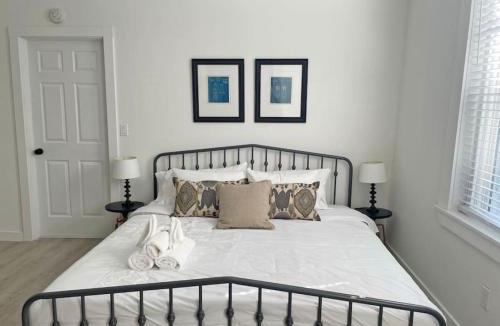 Over-the-Rhine House | Full Building Huge Downtown Retreat Walkable to Everything