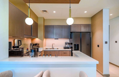 Downtown Dubai Apartment | Full Burj Khalifa View, High-End 3BR plus Maids