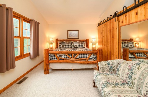 Marble Cabin | Full frontage creek retreat with Game Room, Near Nantahala,casino,waterfalls