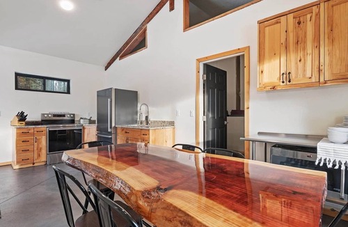 Idaho City RV Rental | Full Grimes Glampground