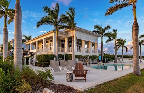 Rock Harbor Villa | Full Ocean View Luxury Villa | Gym & Beach Club