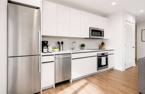 Seaport District Apartment | Full Private Apt Downtown Seaport with Pool