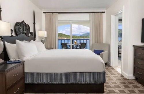 Estate Bakkero Resort | FULL RESORT ACCESS. Luxury Marriott Resort Oceanfront, Two Bedroom Suites!