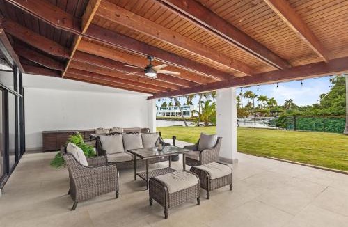 Punta Las Marias Apartment | Full-Service Villa with Driver, Meals, Pool