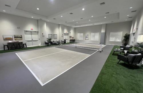 Rock Harbor House | FULL TIME LIC Mgr - LUXURIOUS 2 BED 3 BATH PENTHOUSE SUITE - PANORAMIC OCEAN VIEWS! INDOOR PICKLEBALL - SPEAKEASY!