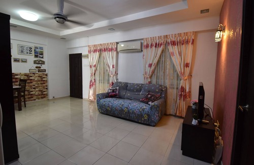 Bukit Kecil Apartment | fully air-condition,near food court,near SPICE and airport
