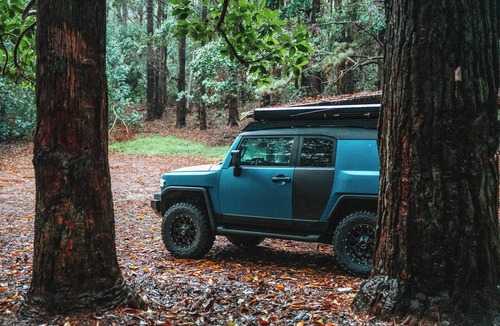 Wailua House | Fully Decked Lifted 4WD Blue FJ Cruiser!
