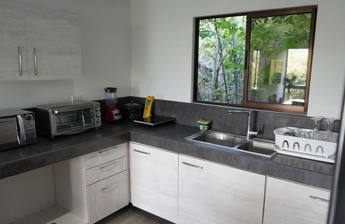 Playa Hermosa Apartment | Fully equipped 2-bedroom apartment close to mountains and beach with great WiFi