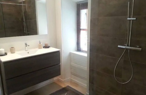 Porto-Vecchio House | Fully-equipped apartment in the heart of the village of Muratellu.