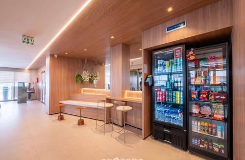 Barra Apartment | Fully Equipped Accommodations in a Building With a Pool, 270m From Barra Beach - Caoa