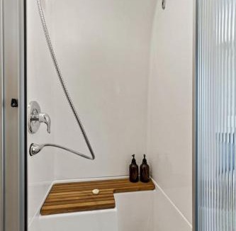 Chelan House | Fully-Equipped Airstream Rental for Glamping in Chelan, Washington