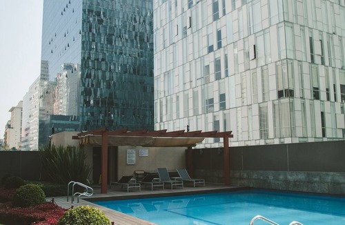 Ampliacion Granada Apartment | Fully equipped kitchen, high speed internet, comfy king-size bed and a sofa bed.