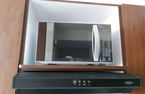 Cali Apartment | FULLY equipped kitchen to prepare your favorite meals
