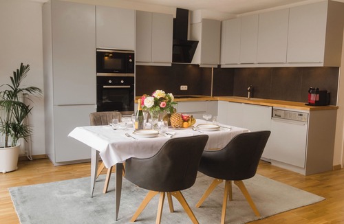 Rhein-Erft-Kreis District Apartment | Fully equipped lovely studio near Cologne in a peaceful area with own veranda