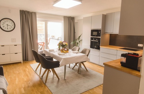 Rhein-Erft-Kreis District Apartment | Fully equipped lovely studio near Cologne in a peaceful area with own veranda