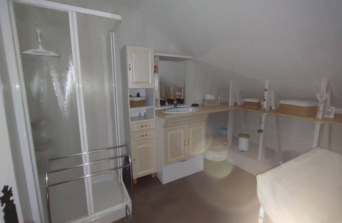 Prenovel Apartment | Fully-equipped Meublé de Tourisme for rent, sleeps 6 (Discounts + nights)