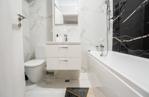 Ploiesti Apartment | Fully Equipped Modern Apartments - Free Parking & Fast Wi-Fi