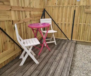 Bordeaux Apartment | Fully equipped studio with garden