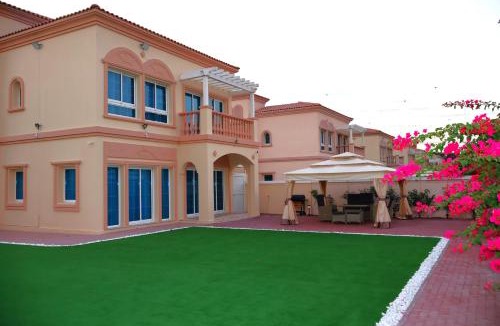 Jumeirah Village Triangle House | Fully Furnished Garden Villa 2 Bedroom