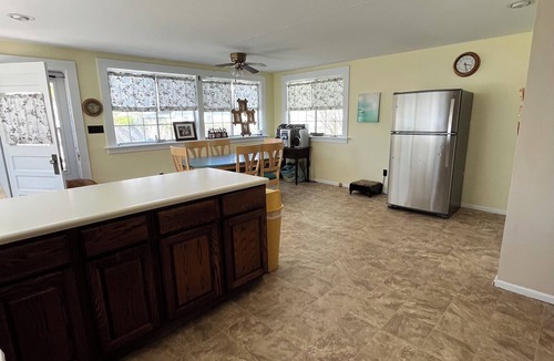 Wareham Center House | Fully Furnished home short walk to Swifts Beach