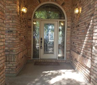 Tool Villa | Fully furnished lakefront Retreat