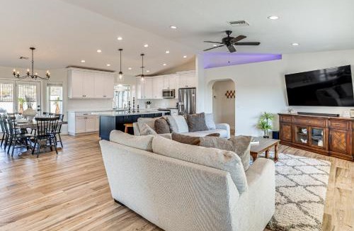 Lake Havasu City House | Fully Furnished Poolside Oasis 5 Mi to Lake Havasu