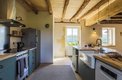Saint-Vincent-de-Cosse Cottage | Fully renovated in 2023, a typical house with pool (12x6 m) & spacious garden